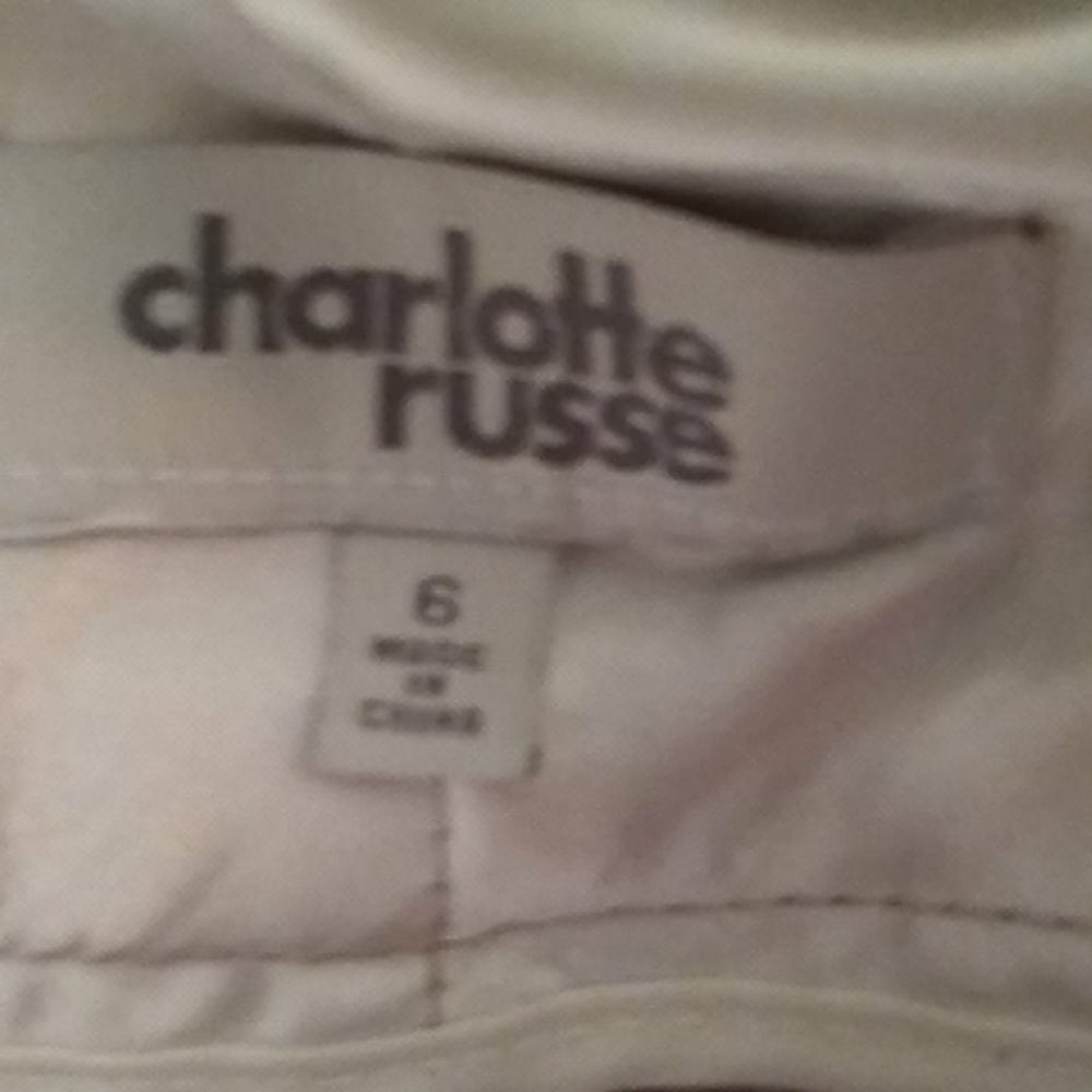 Shorts - Picture 4 of 4